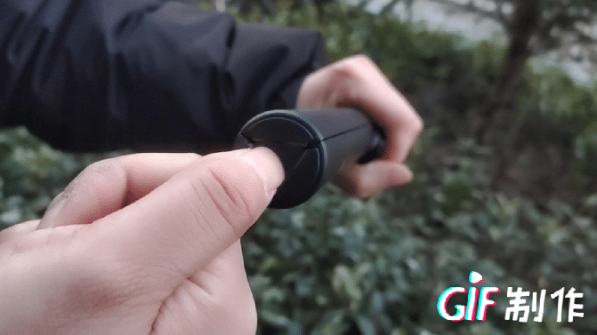 2自拍杆三脚架一键变焦记录美好瞬间！爱游戏app登录小米变焦支架自拍杆(图7)